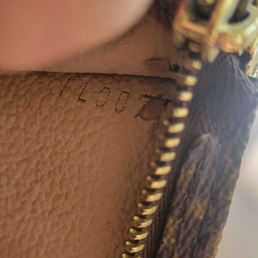 Louis Vuitton Black and Gold Monogram Pouch. - Picture 9 of 9